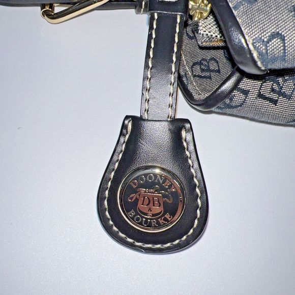 Dooney and Bourke H035C B1 Buckle Satchel Black Trim Grey Purse Canvas Bag EUC - Picture 5 of 14